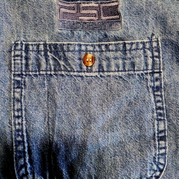 Vintage Ash City Women's Shirt Size M Blue Denim Button Down - Picture 10 of 10